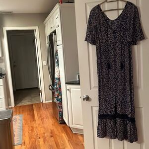 Artesia Tassel Button Front Blue Printed Crochet Boho Maxi Dress Size Small